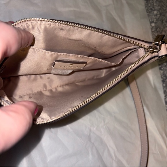 Kate Spade Warm Beige Schuyler Crossbody Bag with Adjustable Strap, NWT - Picture 8 of 10